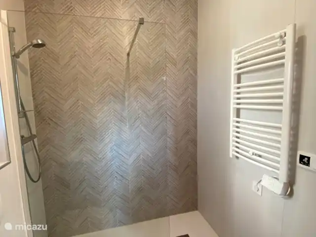Location de Vacances Espagne, Costa Blanca, Pedreguer, villa - Casa Vista al Mar Salle de bain attenante Chambre principale