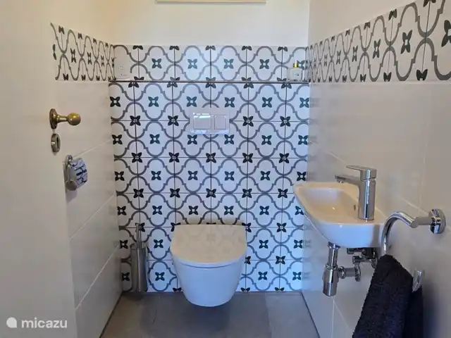 Location de Vacances Afrique du Sud, Le Cap (Cap occidental), Somerset West, gîte / cottage - Chaumière Somerset Ouest Toilettes modernes séparées