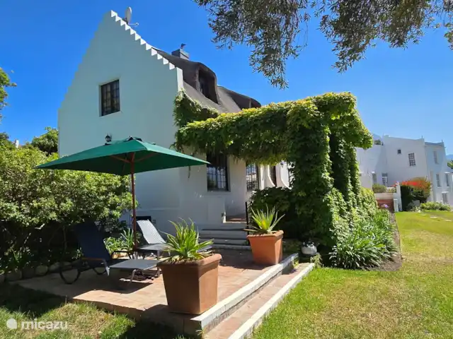 Location de Vacances Afrique du Sud, Le Cap (Cap occidental), Somerset West, gîte / cottage - Chaumière Somerset Ouest Profitez du soleil et de la vue sur la montagne