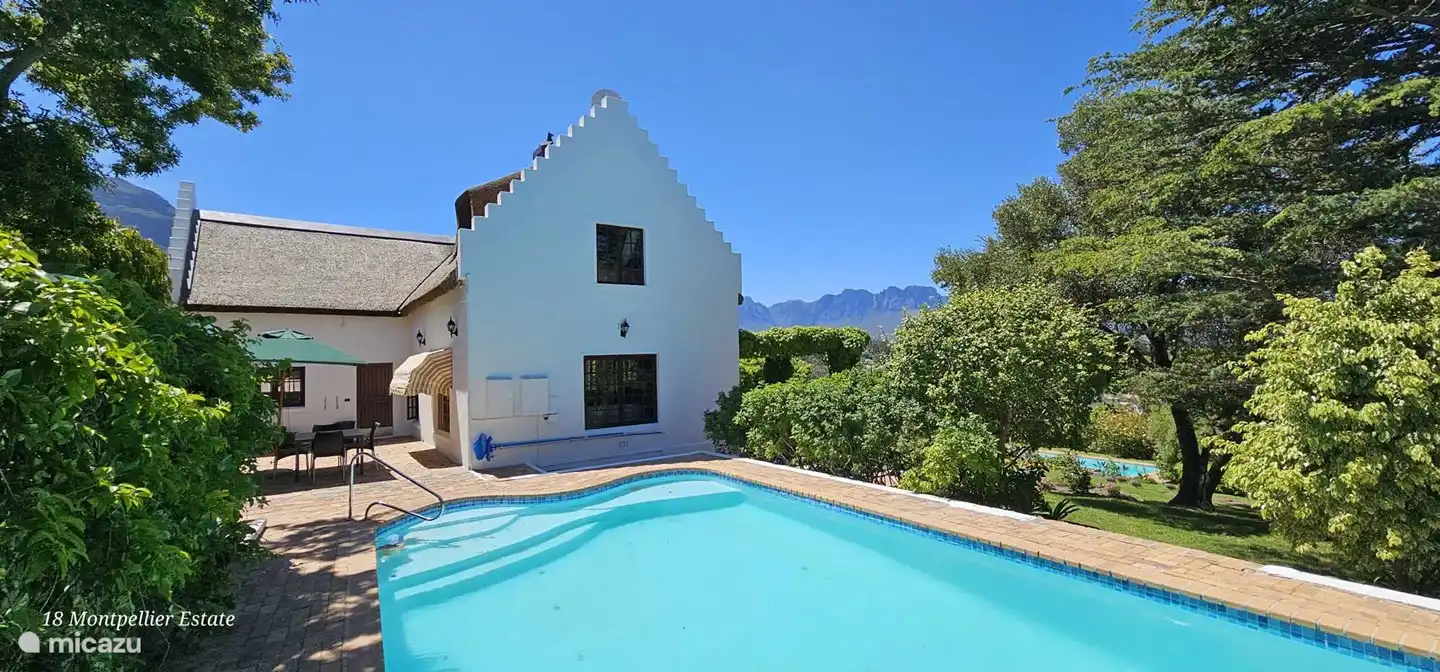 Reetdachhaus Somerset West in Südafrika, Kapstadt, Somerset West - Gîte / Hütte