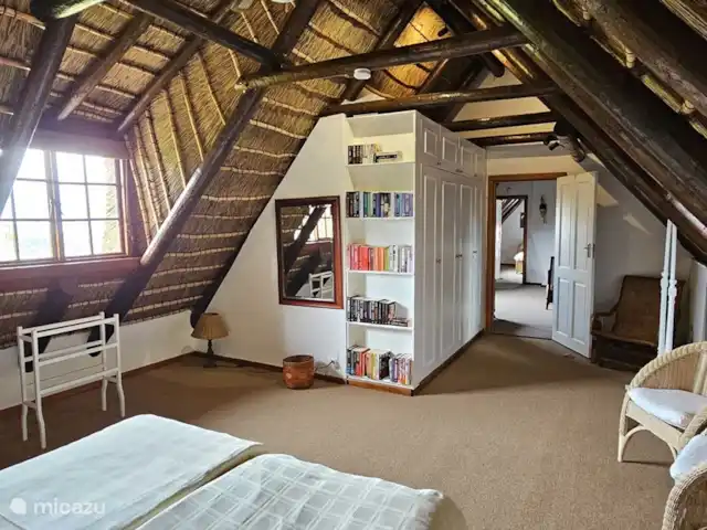 Location de Vacances Afrique du Sud, Le Cap (Cap occidental), Somerset West, gîte / cottage - Chaumière Somerset Ouest Armoires de la chambre 3 au premier étage