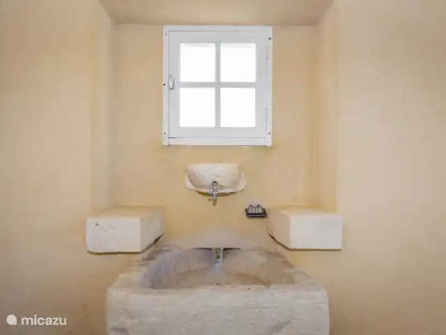 Rigalbenque en Francia, Lot,  Salviac - casa vacacional Baño