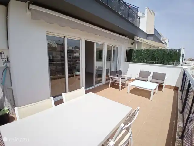 apartamento en España, Costa Blanca, Gran Alacant - Santa Pola – Casa Gran Alacant La terraza se encuentra junto al salón.