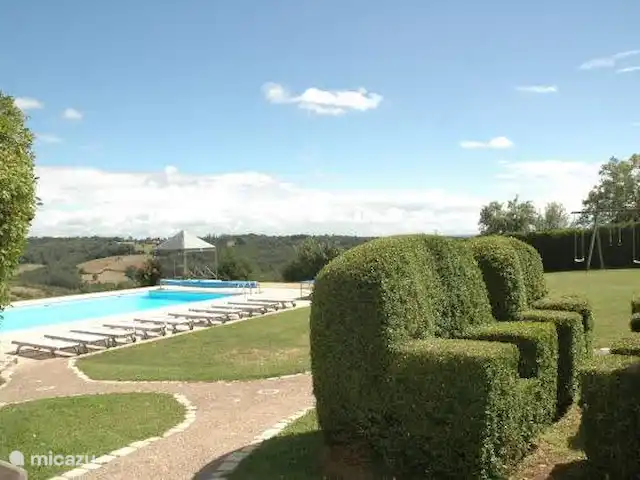Monribot huren in Frankrijk, Dordogne, Rouffignac - vakantiehuis Tuin en zwembad