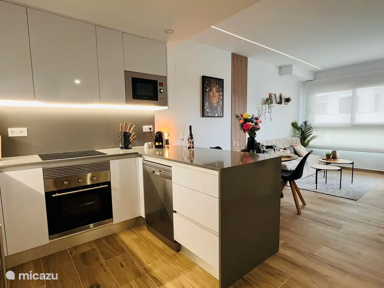 keuken met woonkamer