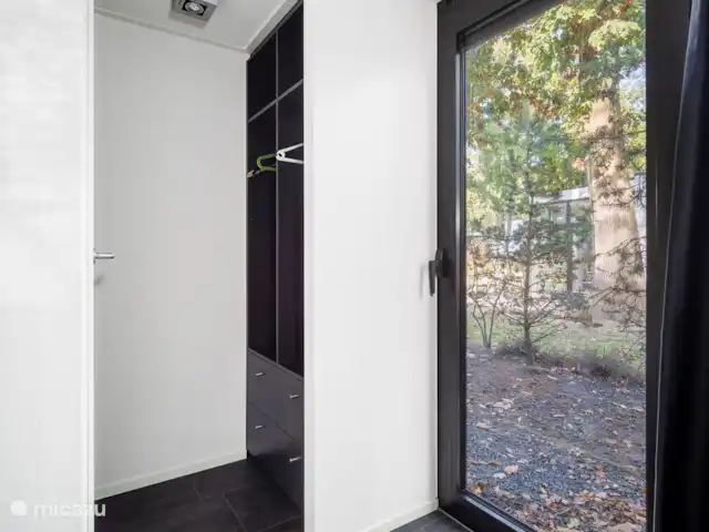 Maison de vacances Maridu Forest Cube | Pays-Bas, Gueldre, Arnhem - maison de vacances placard dans la chambre