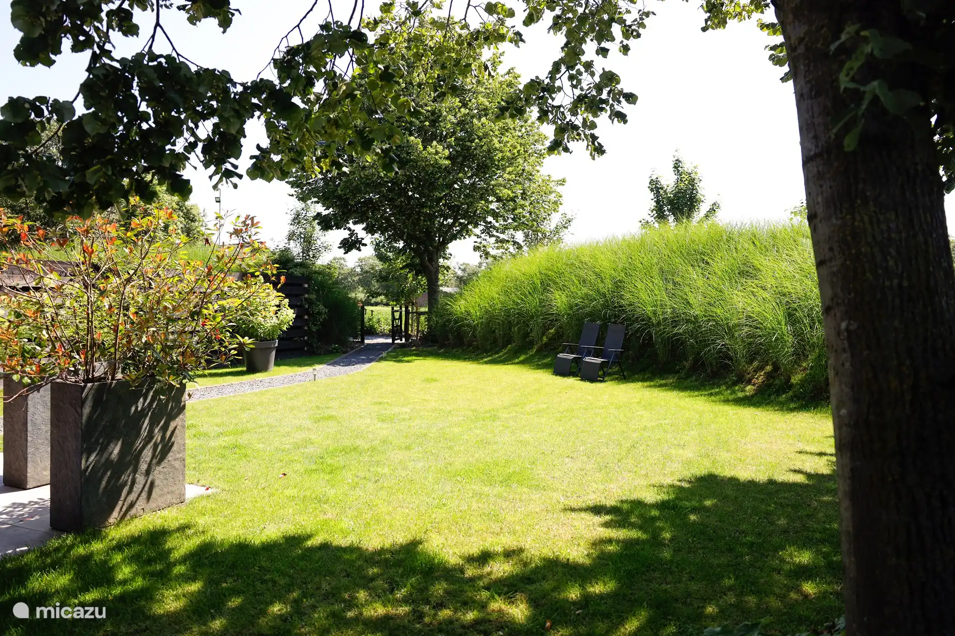 Ein weiterer Sitz mit schönen Relaxsesseln.