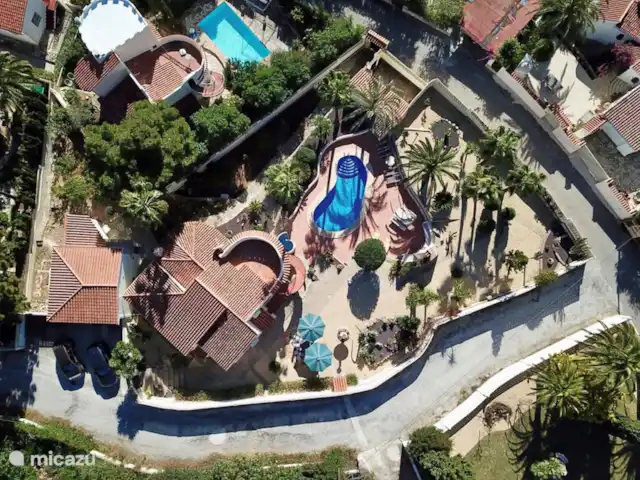 Villa La Perla | Espagne, Costa Blanca, Moraira - villa La villa et le terrain privé photographiés d'en haut