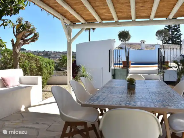 Villa Flores | Espagne, Costa Blanca, Benitachell - villa Coin repas sur le côté de la maison.