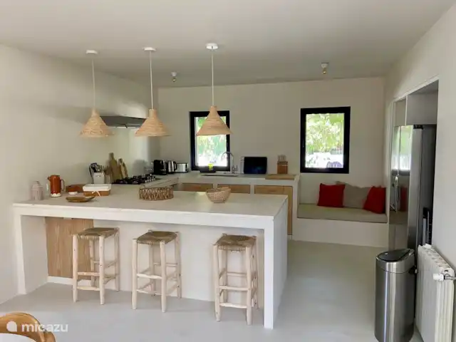 Villa Oase Azul huren in Portugal, Lissabon Kust, Sesimbra - villa Keuken met barretje