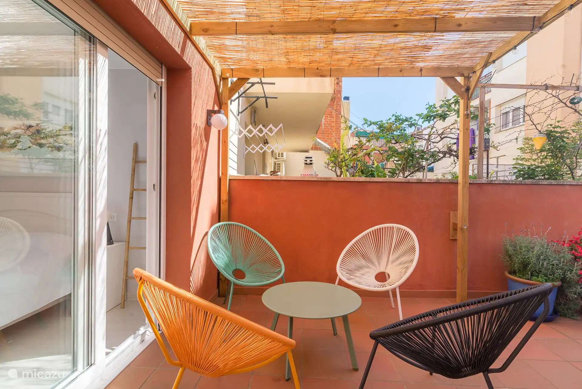 A lounge area to relax and enjoy