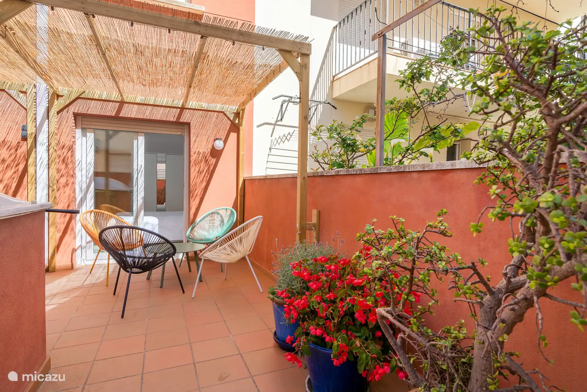 A lounge area to relax and enjoy a good book or conversation