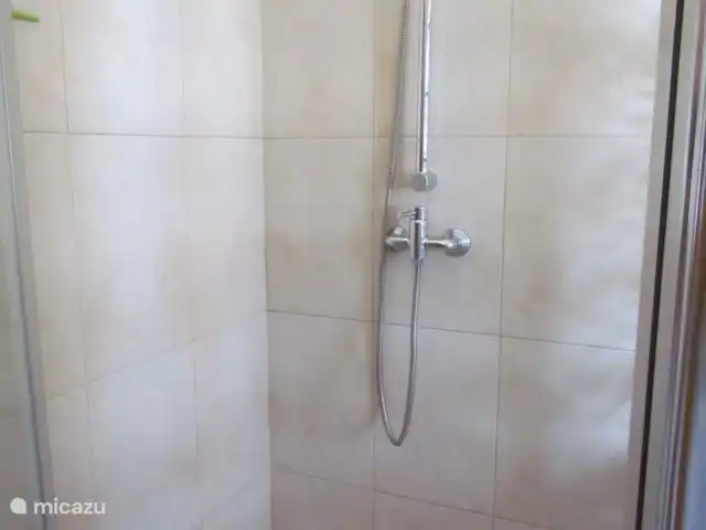 villa huren in Portugal, Algarve, Carvoeiro – Casa Anja Badkamer - Slaapkamer 2