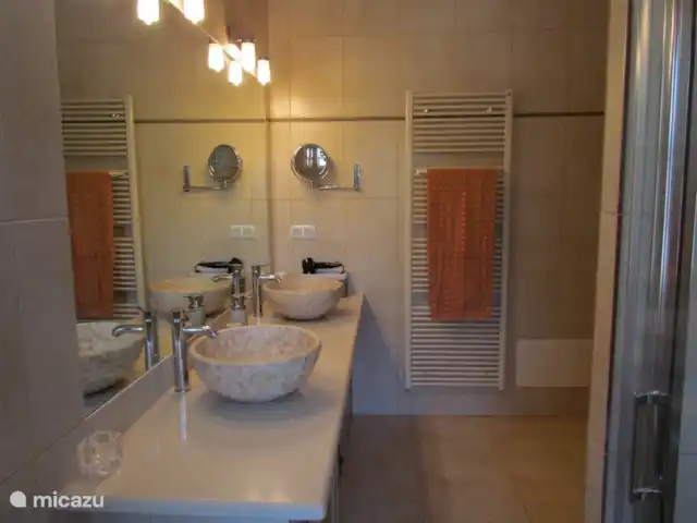 villa huren in Portugal, Algarve, Carvoeiro – Casa Anja Badkamer - Slaapkamer 3