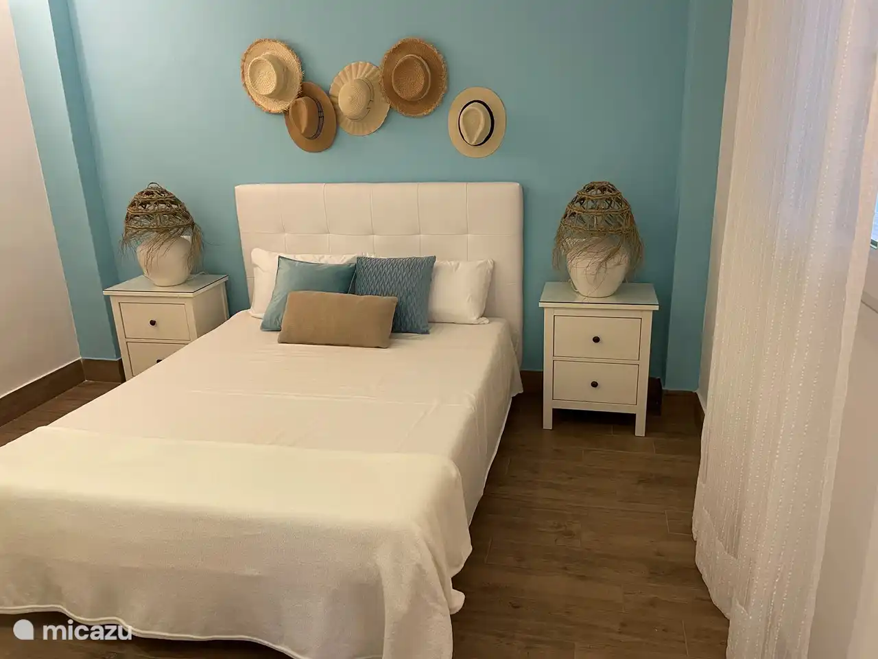 Chambre spacieuse et atmosphérique