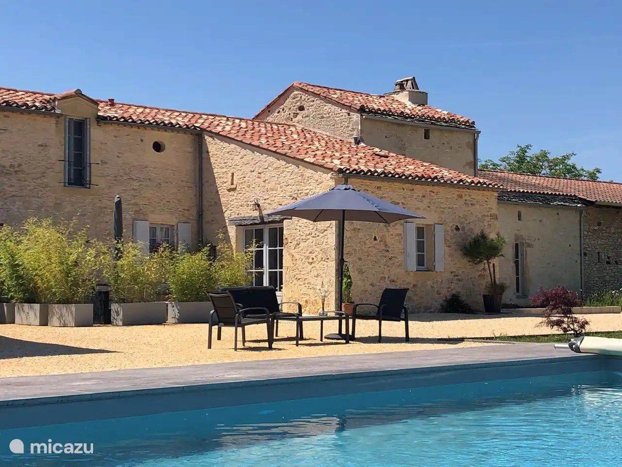  g&#238;te / cottage in Lot-et-Garonne, France – Chambre en pierre - gite Monpazier