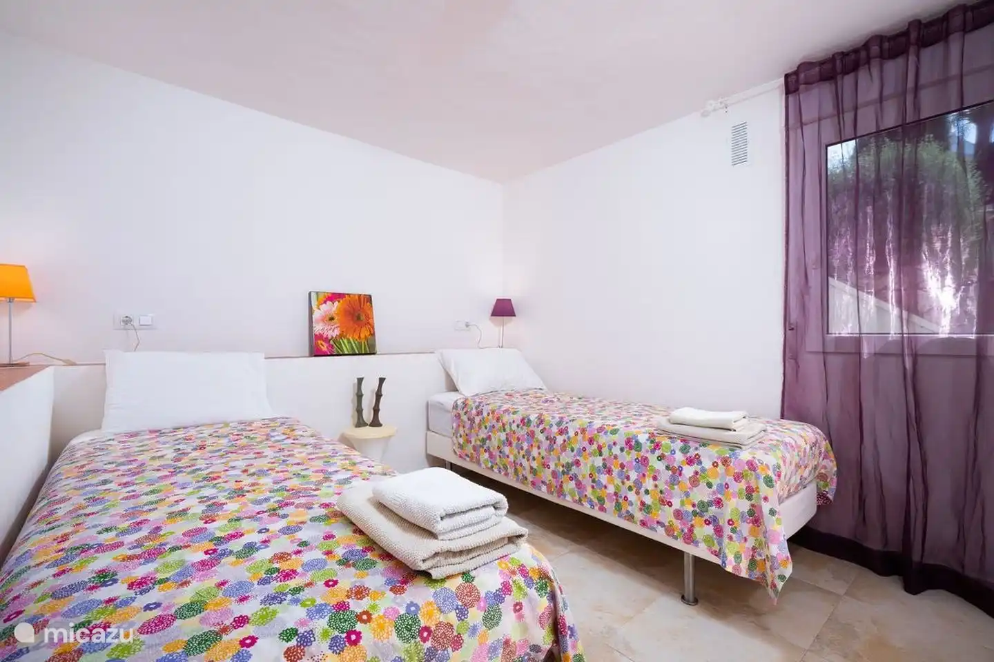 Schlafzimmer im Erdgeschoss mit 2 Einzelbetten