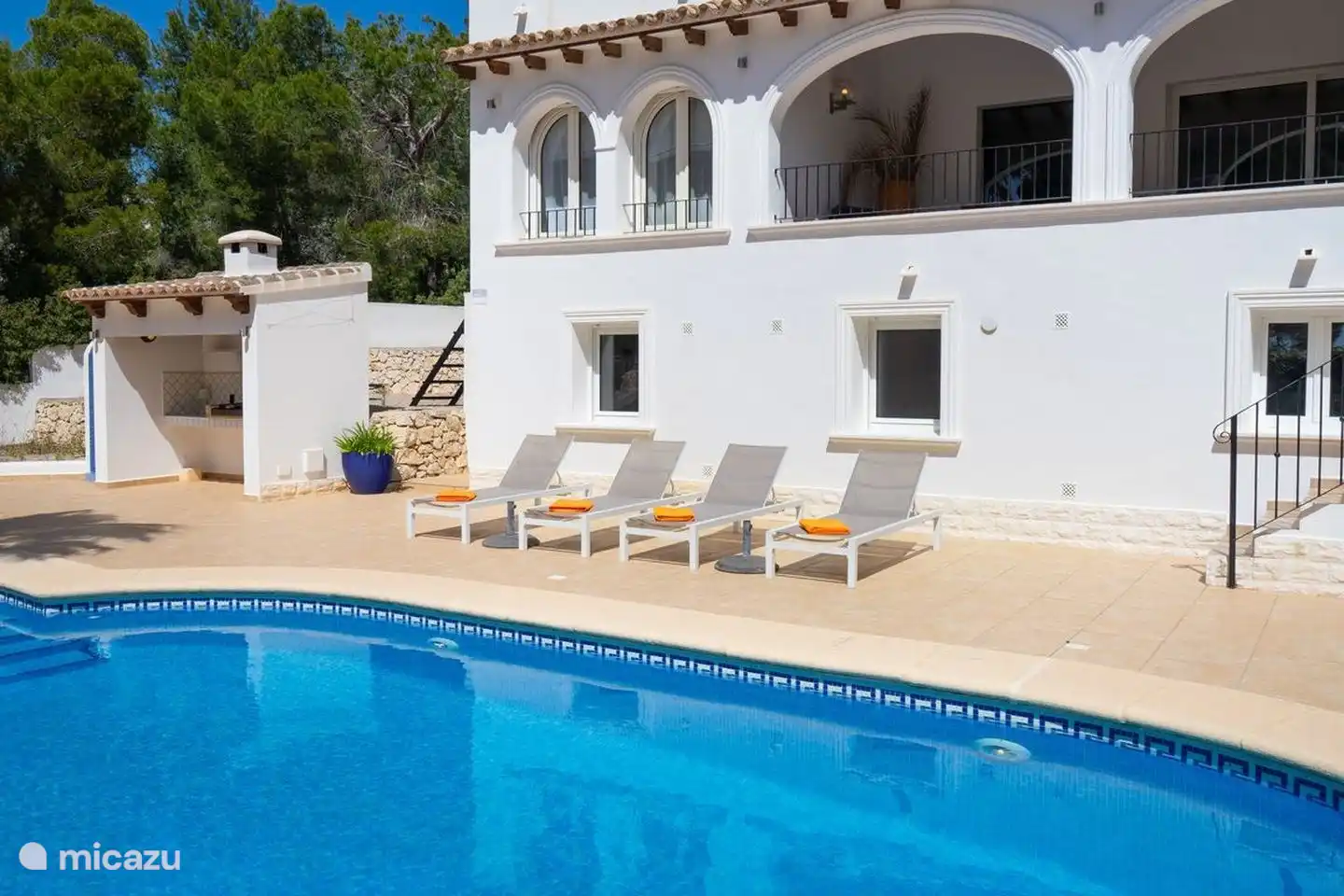 Bequeme Sonnenliegen zum Träumen