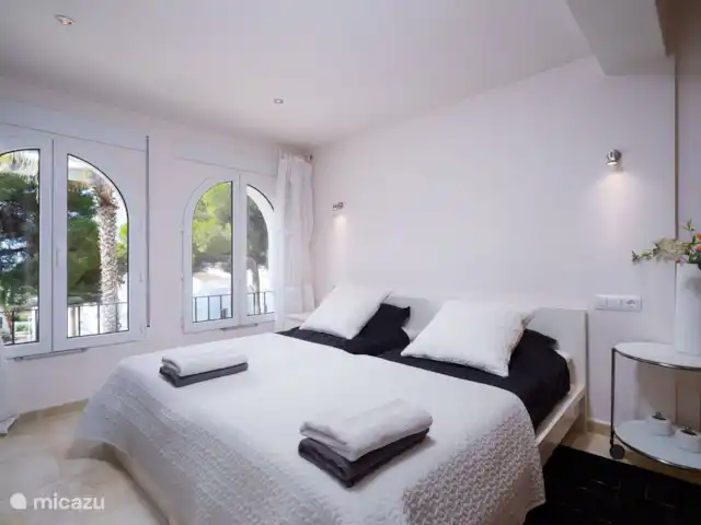 Villa Zara | Espagne, Costa Blanca, Moraira - villa Chambre parentale au 1er étage avec un lit de 180*200