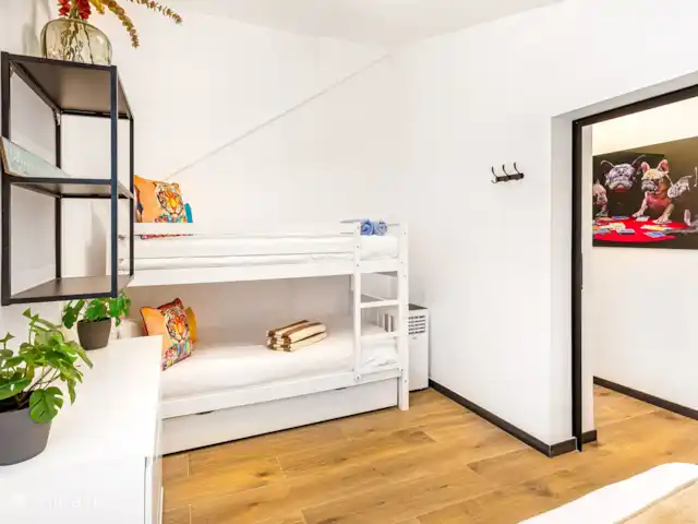 villa huren in Spanje, Gran Canaria, Puerto Rico – Moderne villa met zwembad Kinderkamer met stapelbed