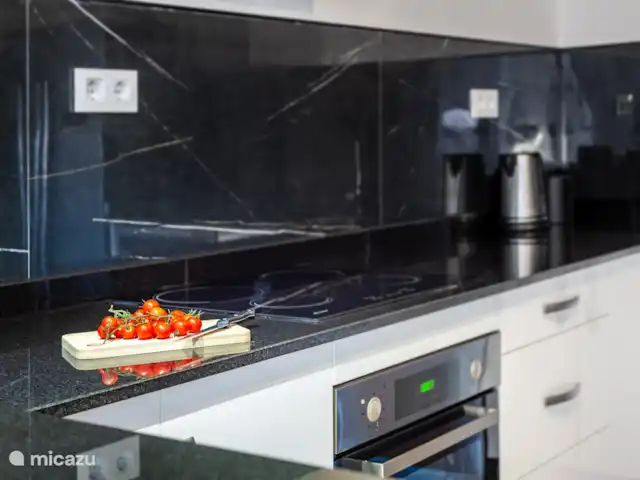 villa huren in Spanje, Gran Canaria, Puerto Rico – Moderne villa met zwembad Ruime keuken, volledig uitgerust om uitgebreid te kunnen koken.