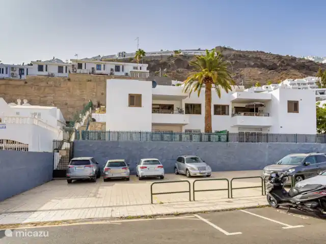 villa huren in Spanje, Gran Canaria, Puerto Rico – Moderne villa met zwembad Parkeren kan voor de deur en is gratis