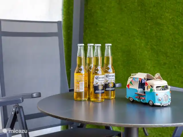 villa huren in Spanje, Gran Canaria, Puerto Rico – Moderne villa met zwembad Er gaat niets boven een koud biertje