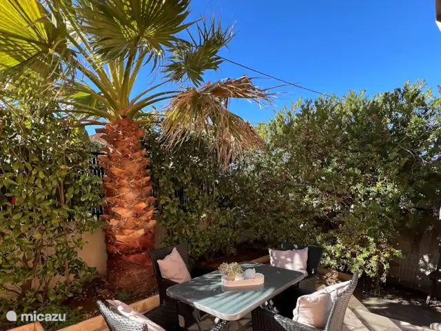 CasaSaintAygulf en Francia, Costa Azul, San Aygulfo - casa vacacional Jardín