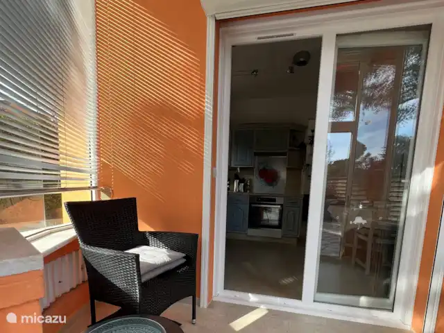 CasaSaintAygulf en Francia, Costa Azul, San Aygulfo - casa vacacional Vista a la cocina