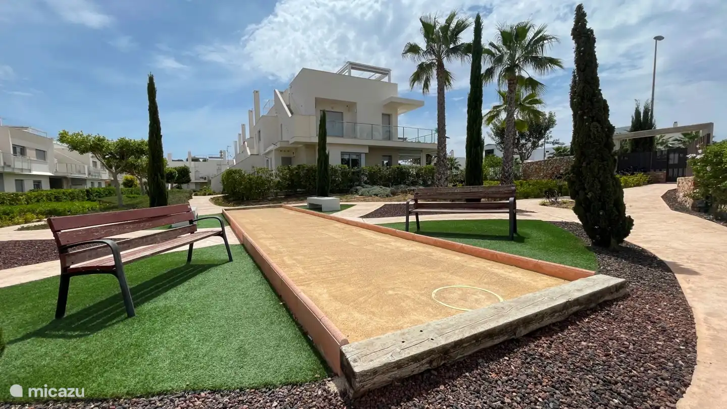 P&#233;tanque im Gemeinschaftsgarten