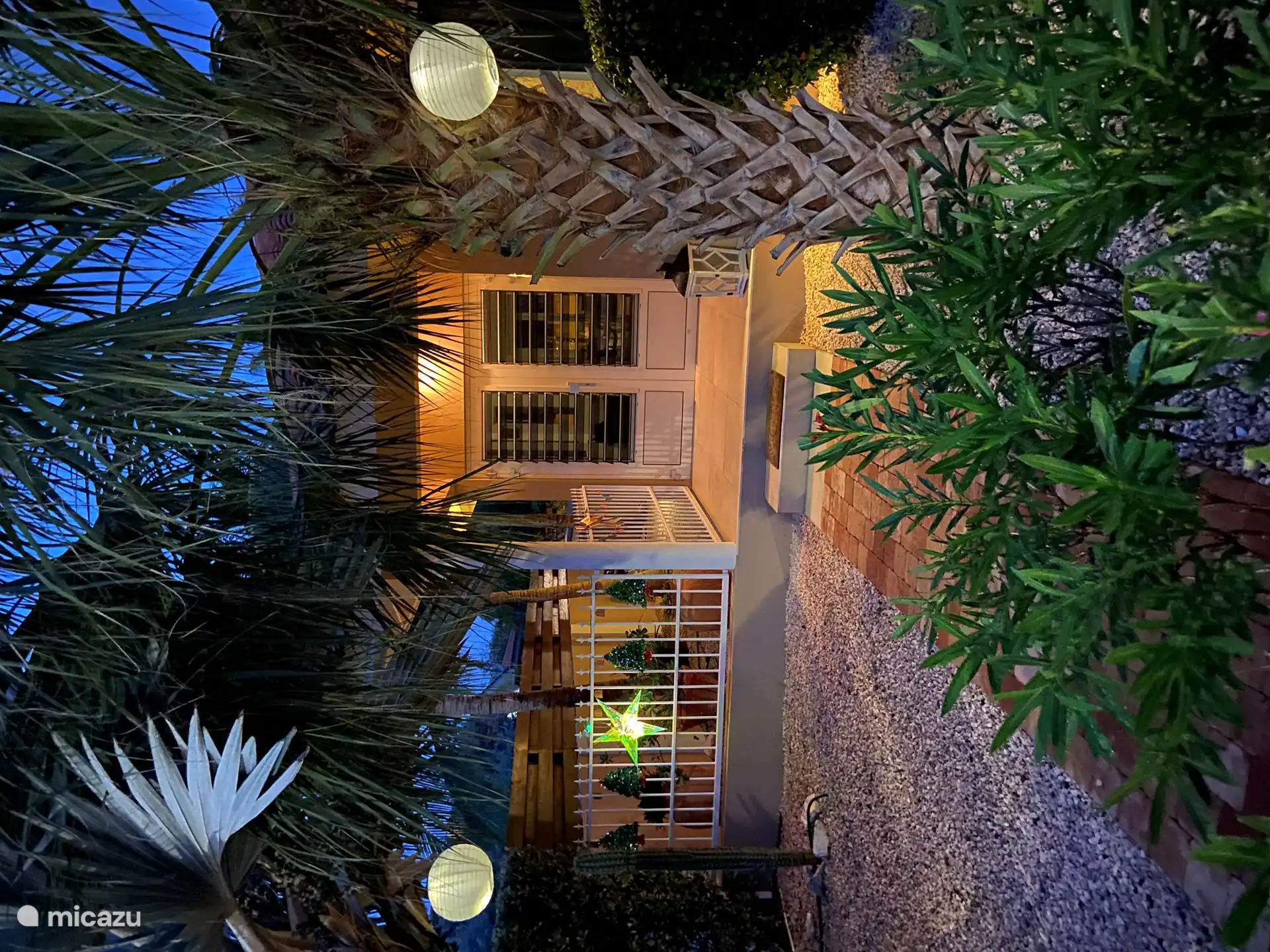 Kas Hopi Dushi in Curaçao, Banda Ariba (Ost), Jan Thiel - Villa