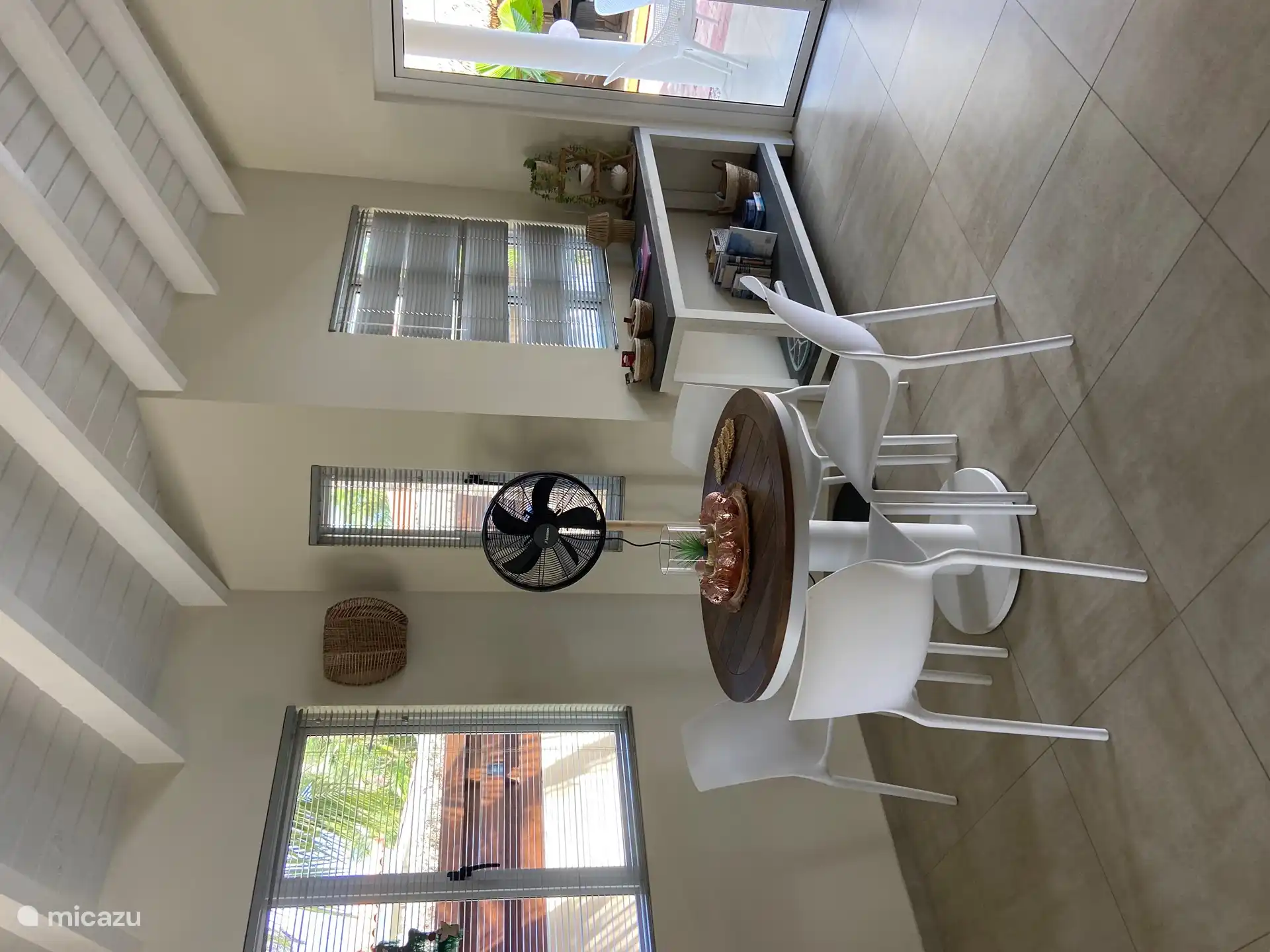 Kas Hopi Dushi in Curaçao, Banda Ariba (Ost), Jan Thiel - Villa