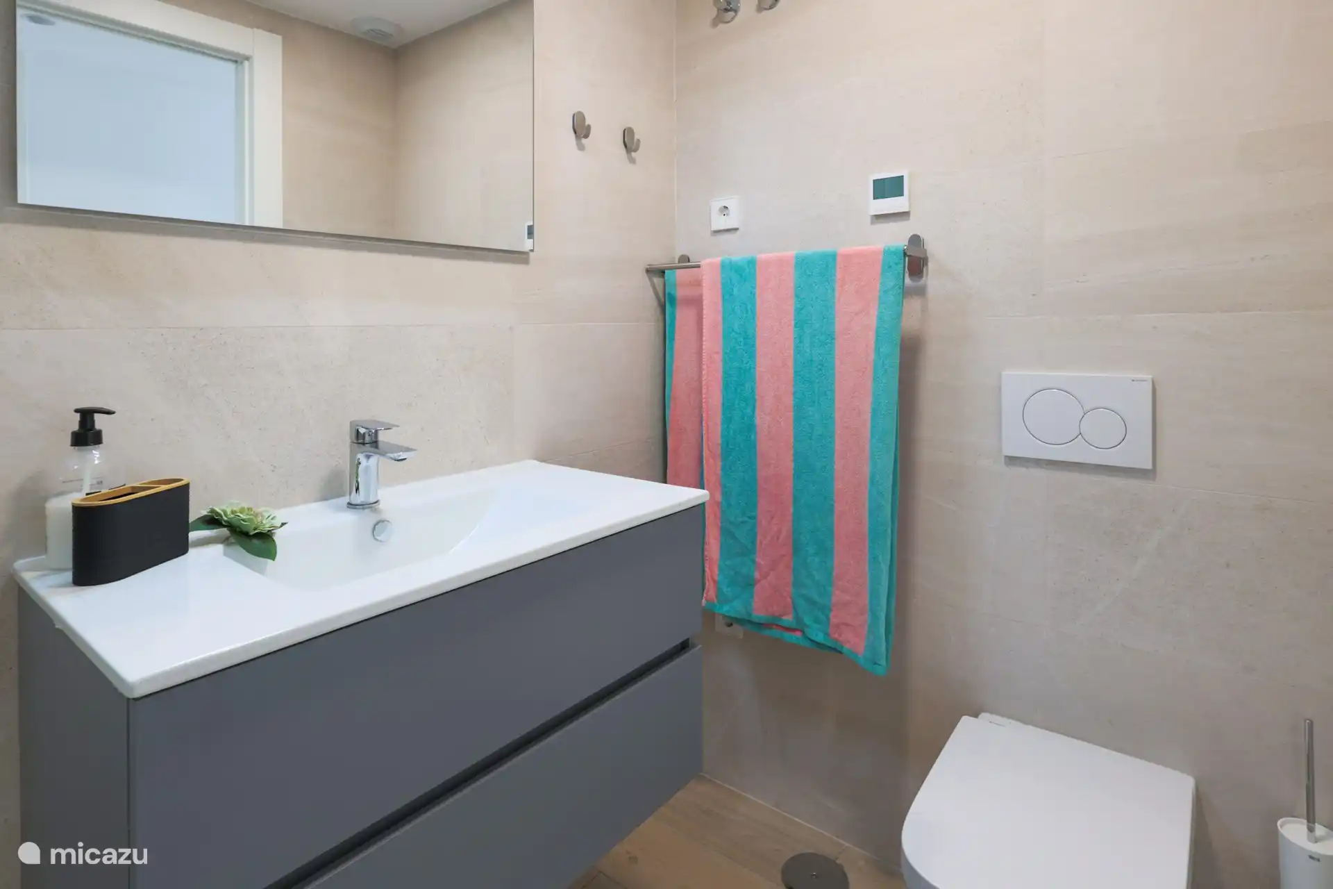 Salle de bain attenante