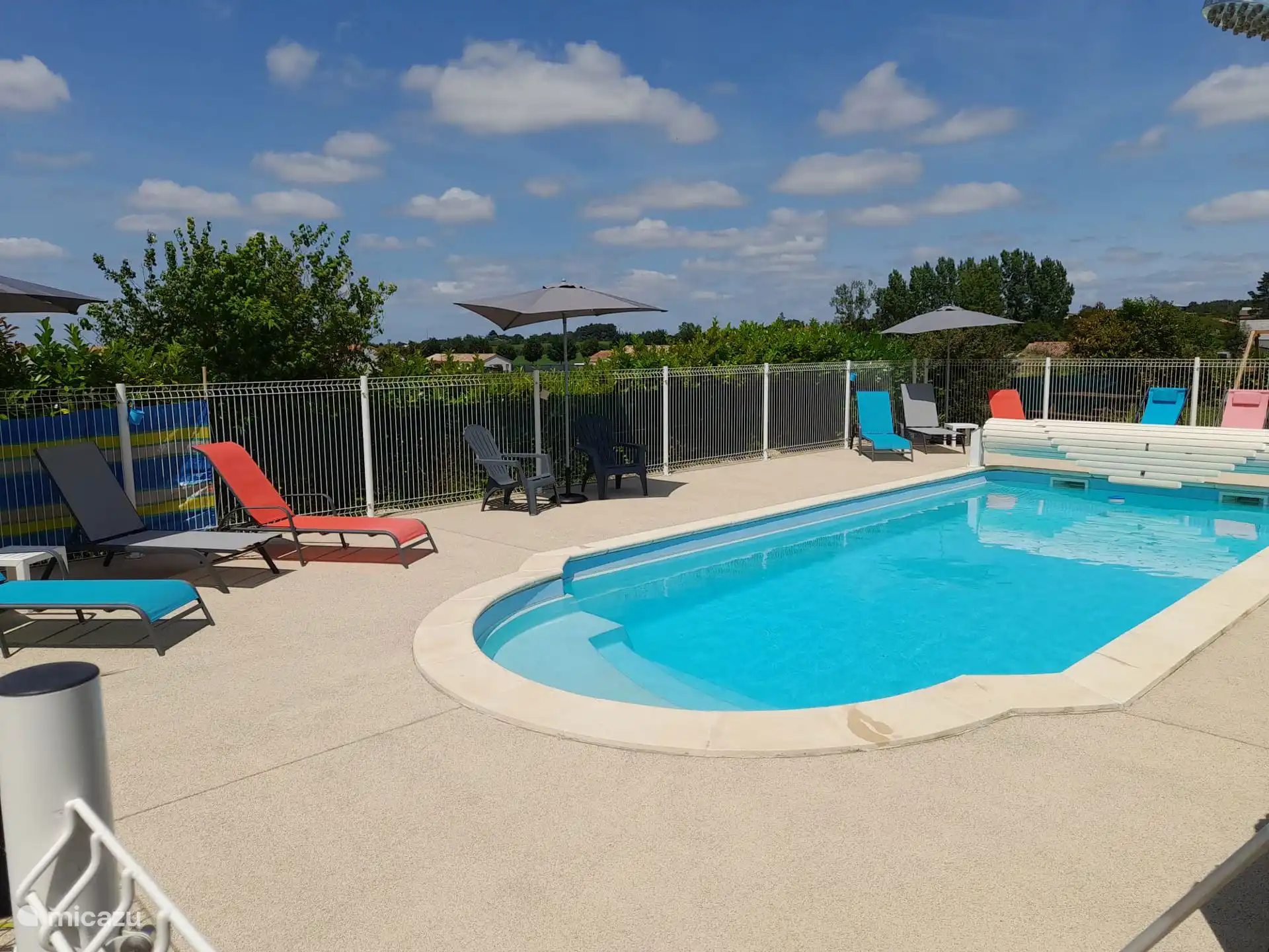 Piscine extérieure chauffée