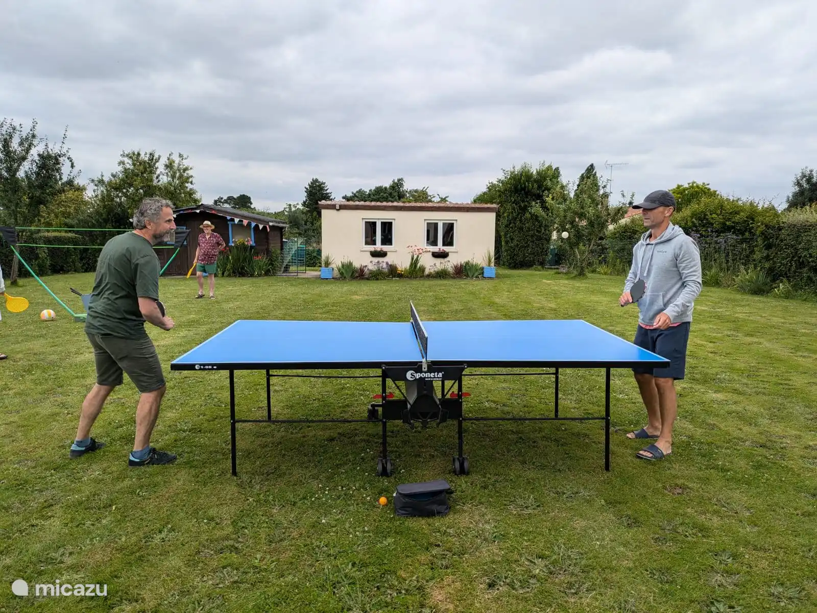 Ping pong, bádminton/softbol