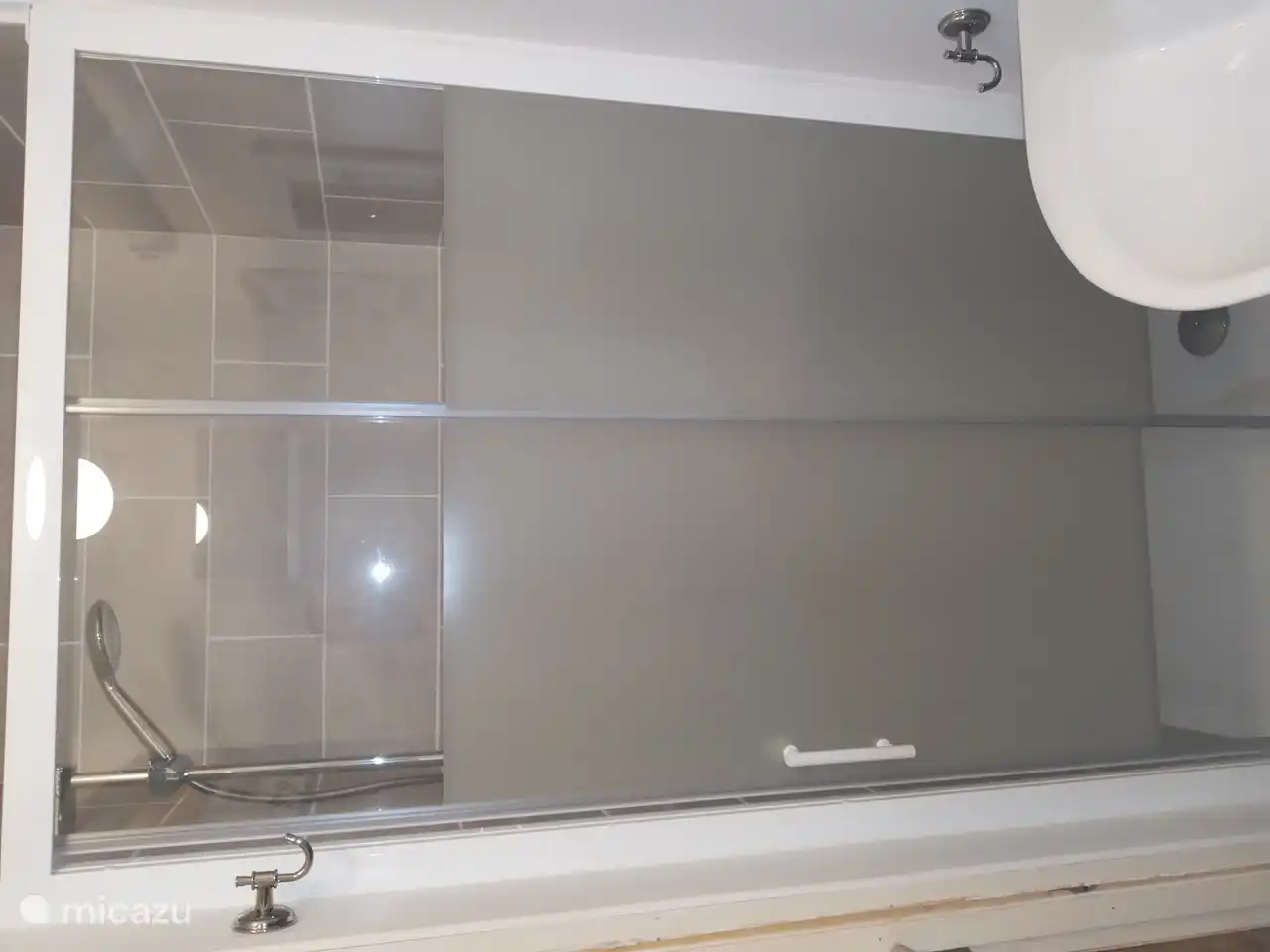 Pasillo cuarto de baño adicional