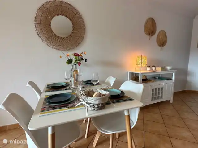 Appartement A02 les Pins Bleus | France, Côte d'Azur, Sainte-Maxime - appartement Salle à manger
