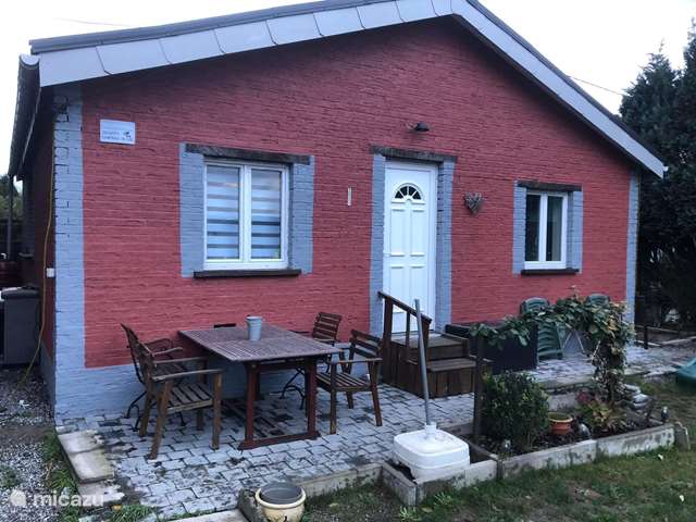 Holiday home in Belgium, Ardennes, Hastiere - chalet Le petit vacance