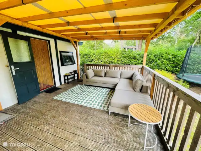 Casa Verónica en Países Bajos, Overijssel, Raalte - chalet Amplia terraza para descansar y cenar.
