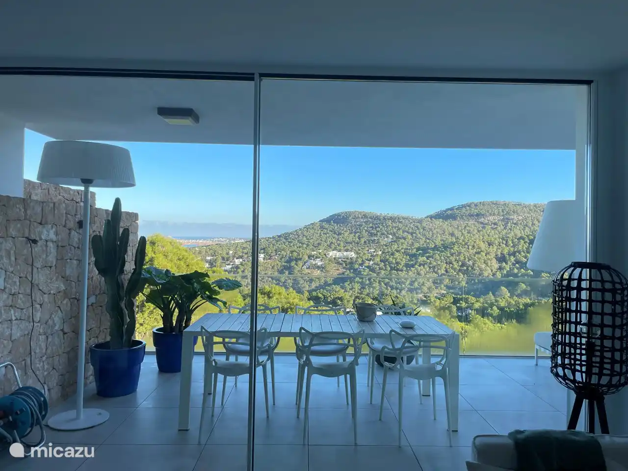 Lange termijn verhuur, Spanje, Ibiza, Cala Vadella, appartement Casa James