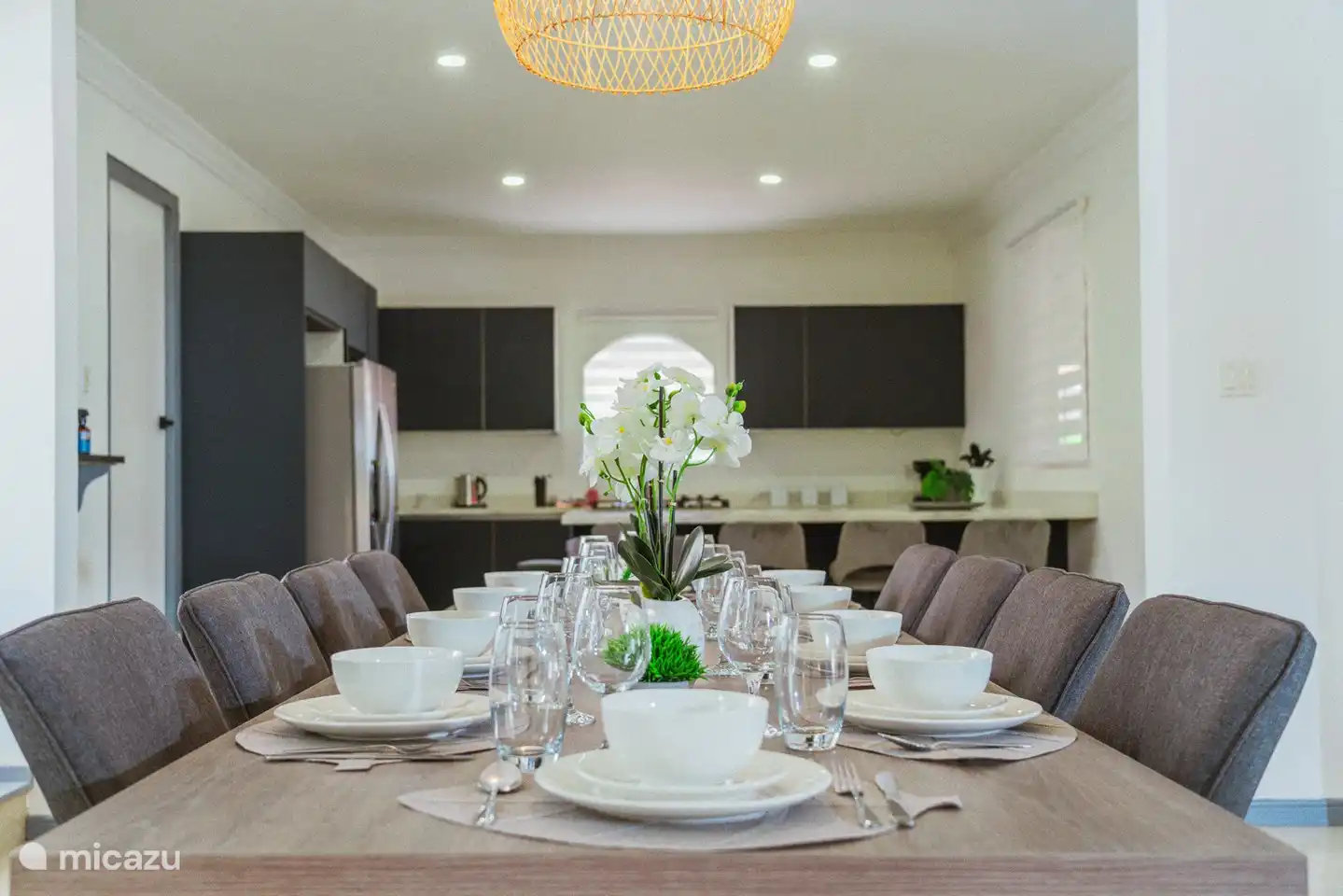 Table de salle à manger