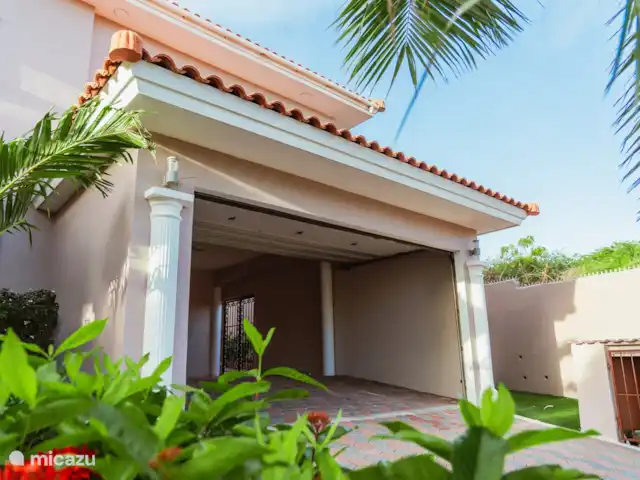 Villa Lucie | Curaçao, Banda Ariba (est), Vista Royal - villa Garage
