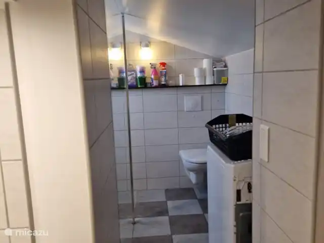 Studio Le Clos Robert incl. ontbijt huren in Frankrijk, Vendée, Longeville-sur-Mer - vakantiehuis badkamer met wc