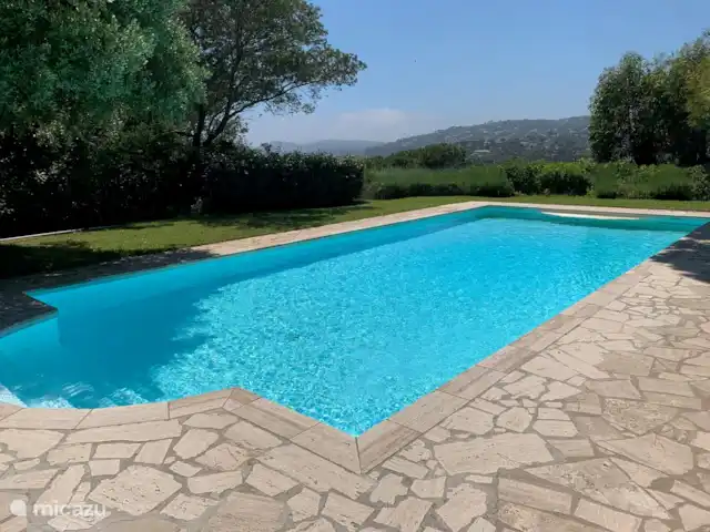 Villa Mentine avec vue sur la mer | France, Côte d'Azur, Les Issambres - villa Grande piscine d'eau salée chauffée et éclairée