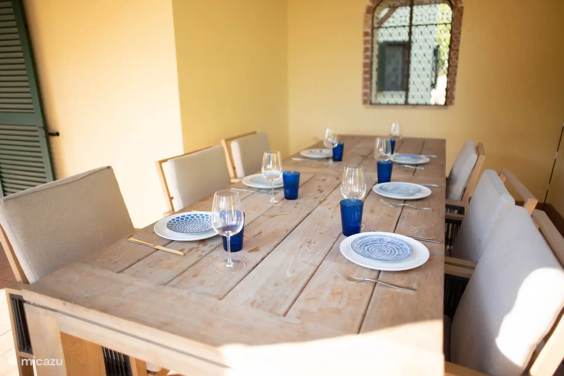 la véranda attenante à la maison