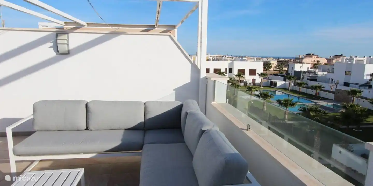 Die Dachterrasse mit Meerblick