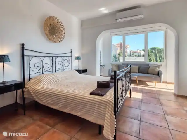 CostaCabana - Villa Madonna | Espagne, Costa Brava, Lloret de Mar - villa La villa idéale pour vivre en plein air sous le soleil espagnol avec piscine privée, beau salon et bar !