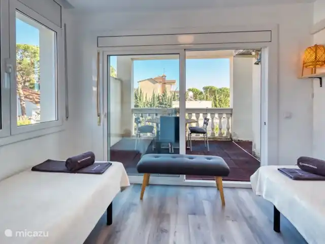 CostaCabana - Villa Madonna | Espagne, Costa Brava, Lloret de Mar - villa La villa idéale pour vivre en plein air sous le soleil espagnol avec piscine privée, beau salon et bar !