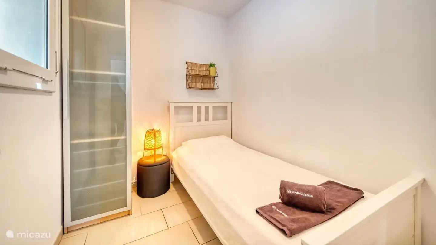 Die ideale Villa zum Leben im Freien unter der spanischen Sonne mit privatem Pool, schöner Lounge und Bar!