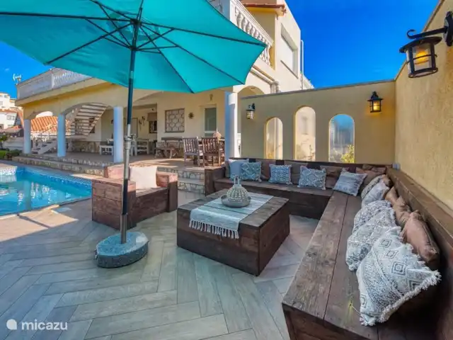 CostaCabana - Villa Madonna | Espagne, Costa Brava, Lloret de Mar - villa La villa idéale pour vivre en plein air sous le soleil espagnol avec piscine privée, beau salon et bar !